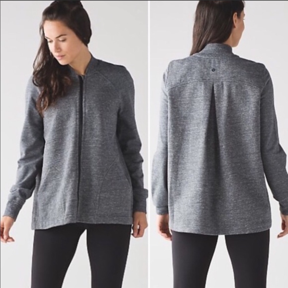 Lululemon Pleat to Street Bomber